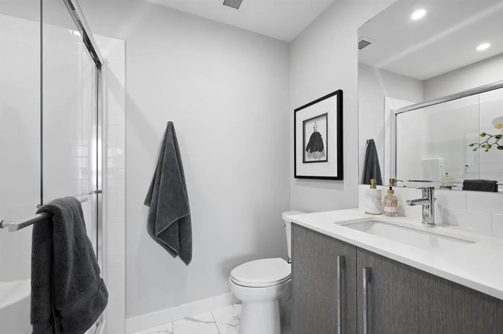 395 Skyview Parkway NE, #2114