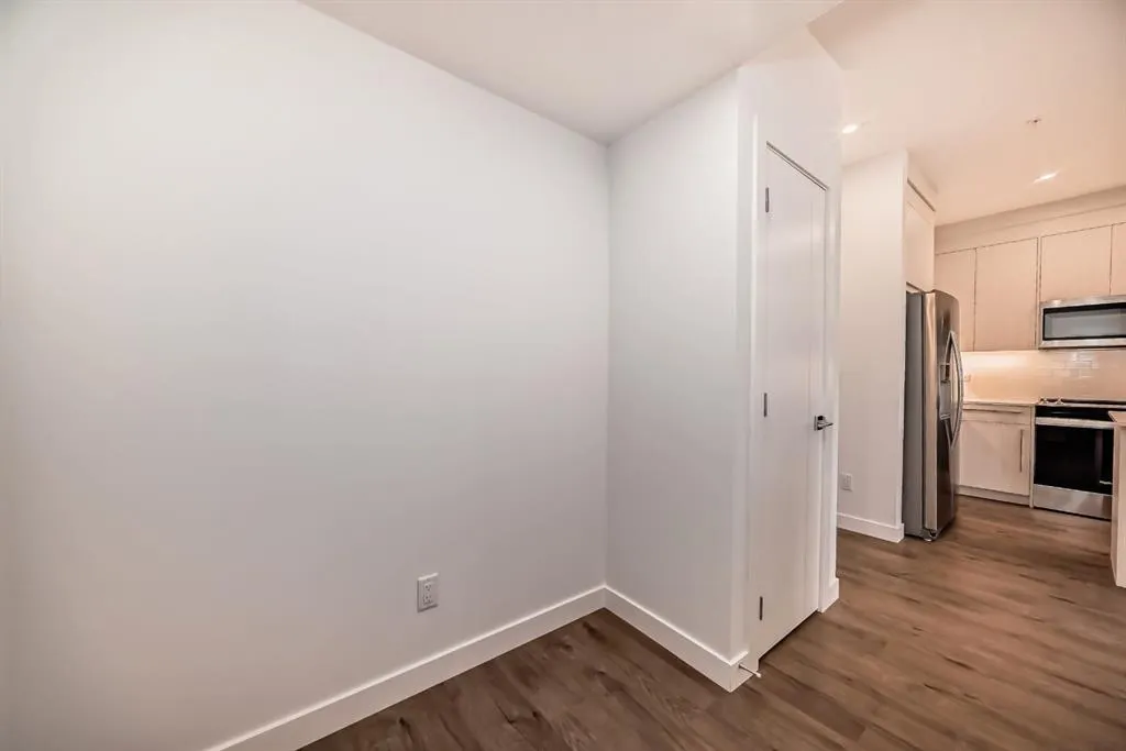 395 Skyview Parkway NE, #2520