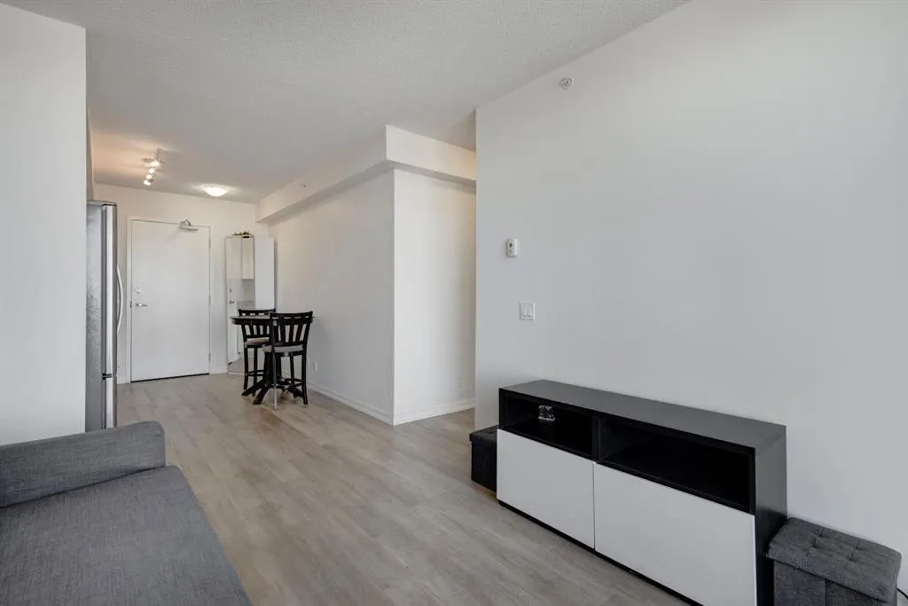 450 8 Avenue SE, #1407
