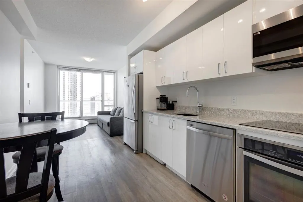 450 8 Avenue SE, #1407