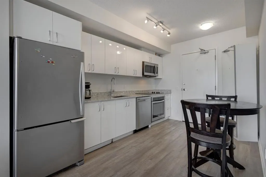 450 8 Avenue SE, #1407
