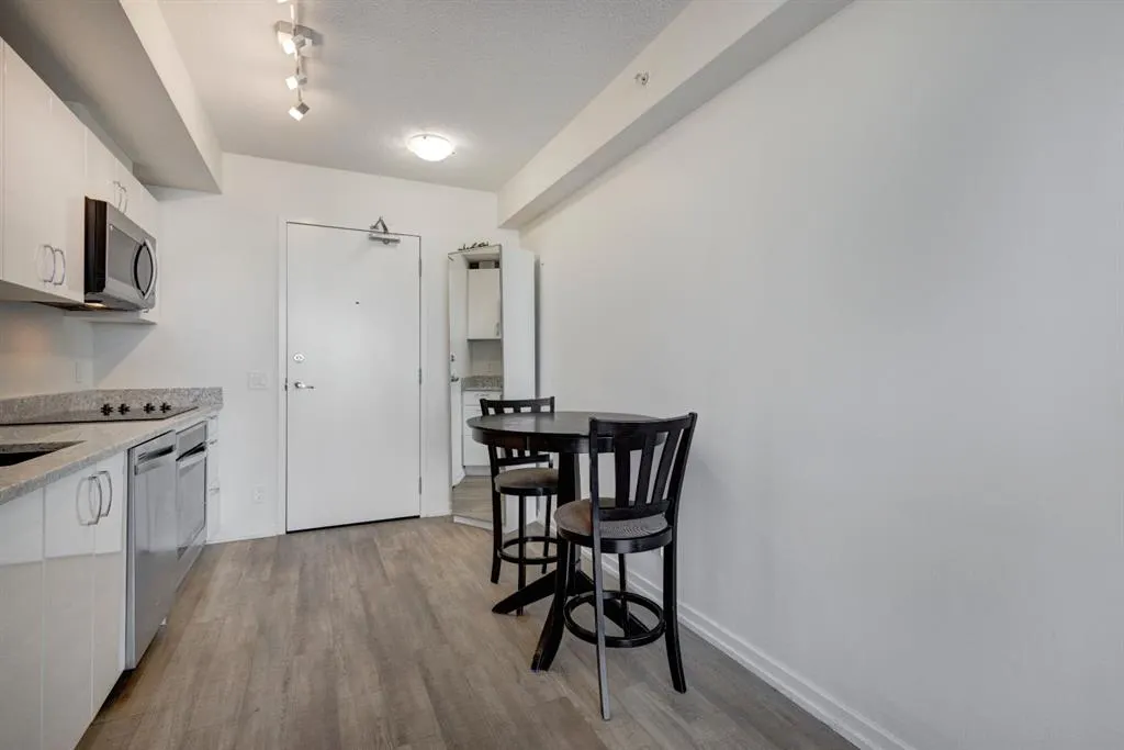 450 8 Avenue SE, #1407