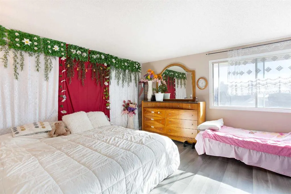 20 Falbury Crescent NE, #171
