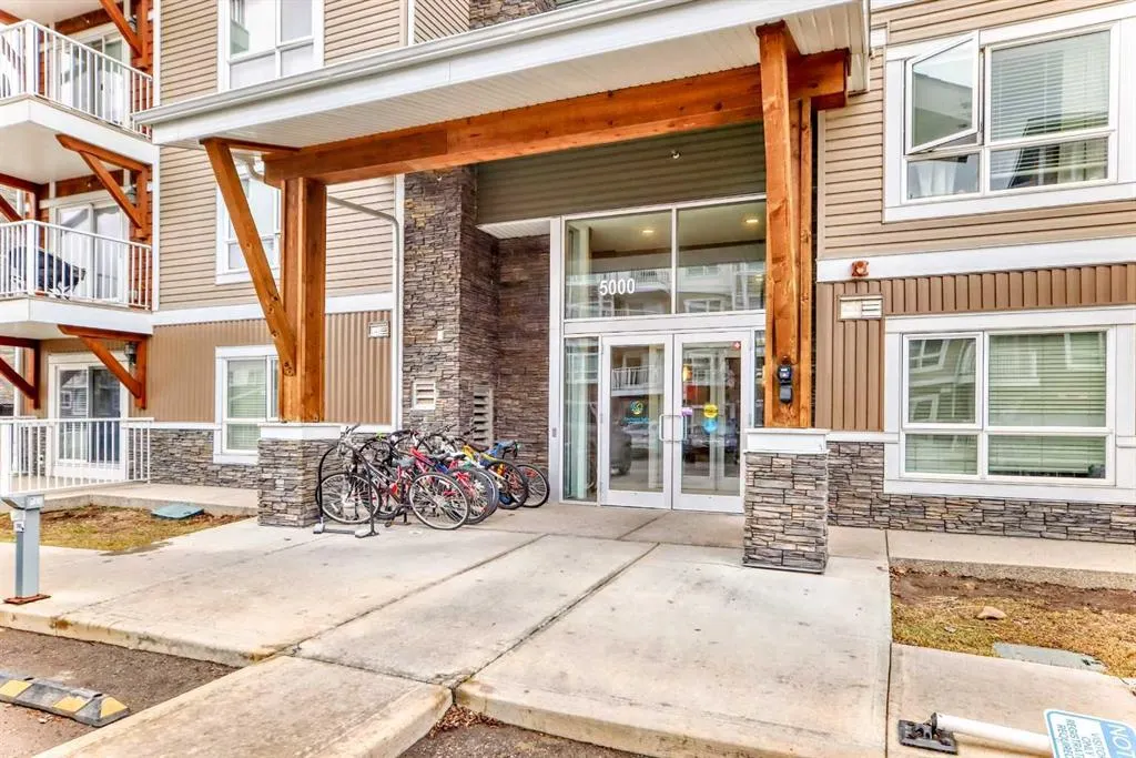 302 Skyview Ranch Drive NE, #5104