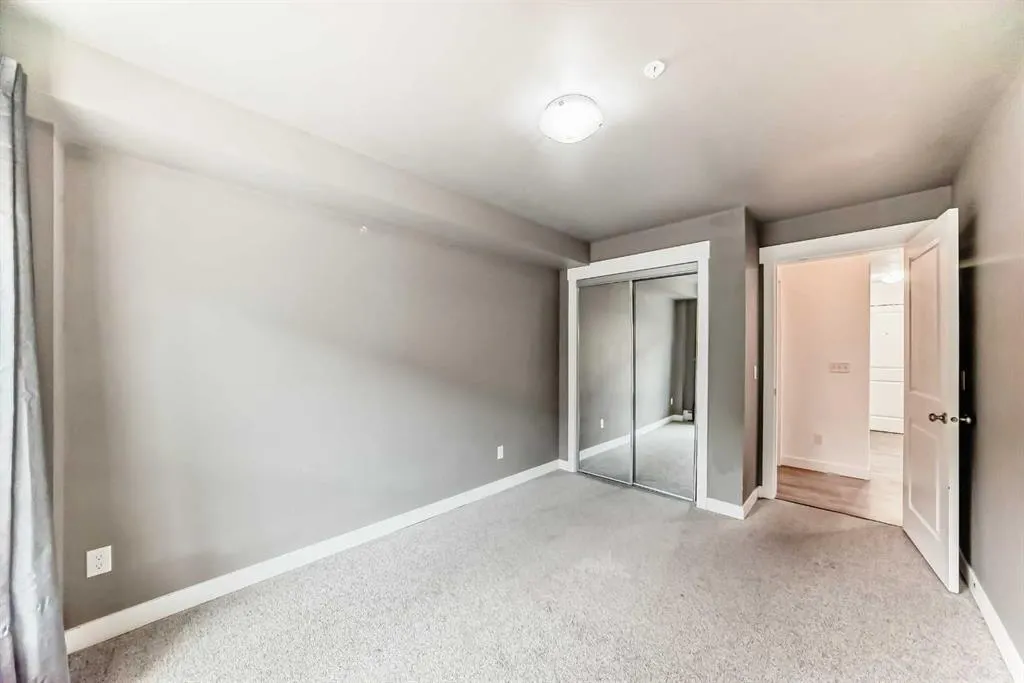 302 Skyview Ranch Drive NE, #5104