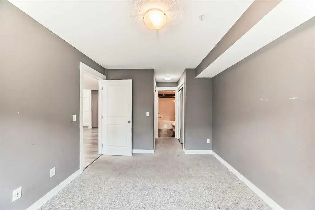 302 Skyview Ranch Drive NE, #5104