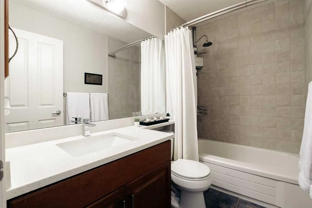 50 Evergreen Park SW