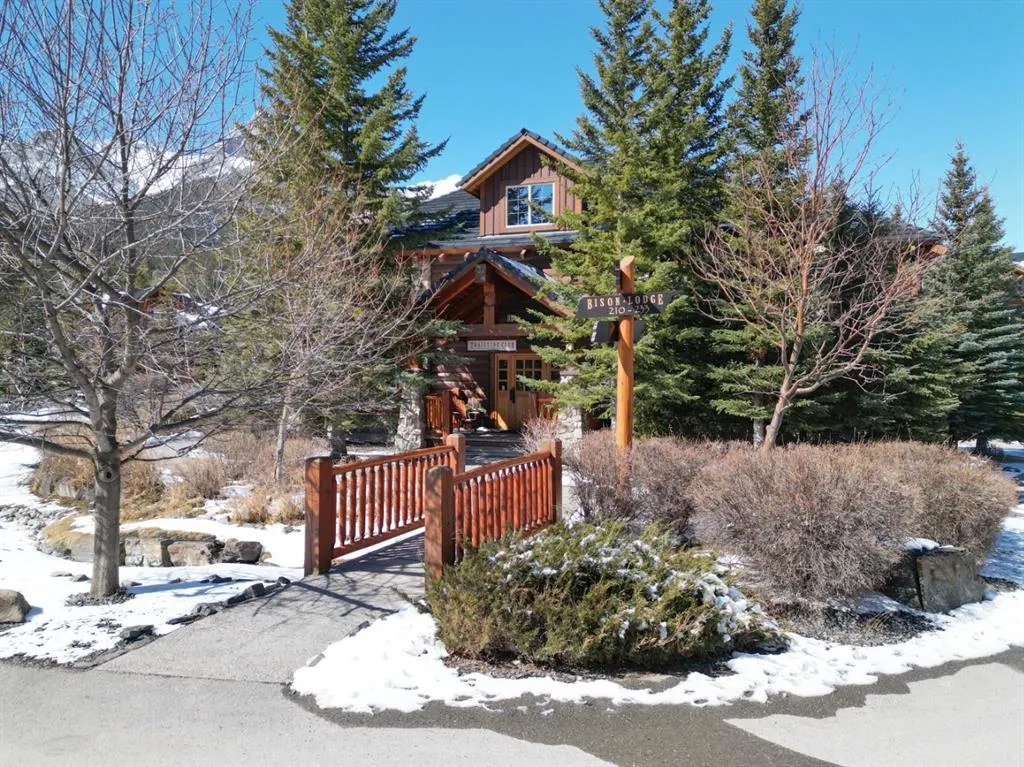 104 Armstrong Place, #124