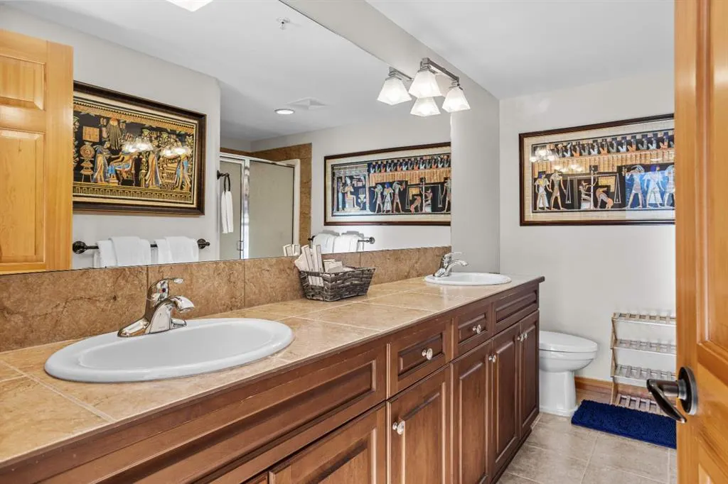 104 Armstrong Place, #124