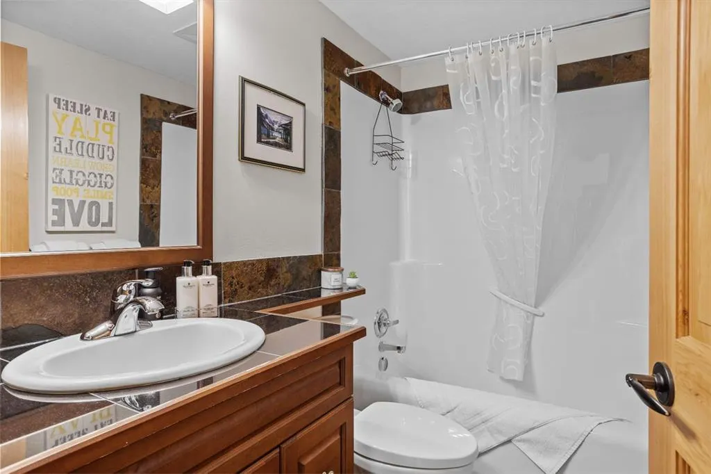 104 Armstrong Place, #124