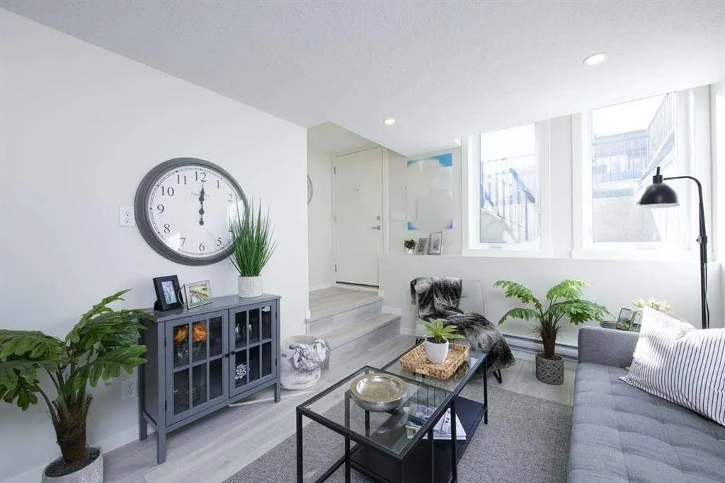 40 Livingston Parade NE, #212