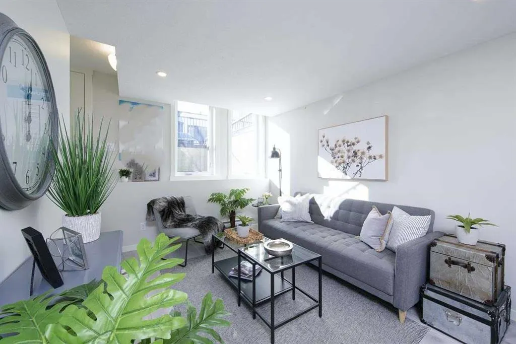 40 Livingston Parade NE, #212