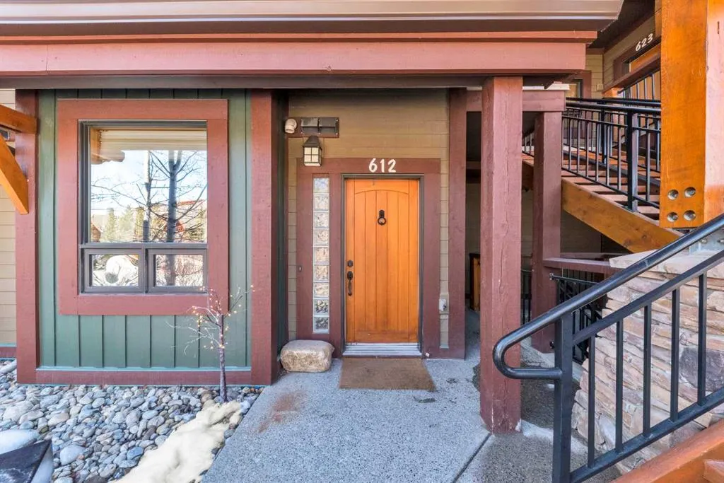 107 Armstrong Place, #612