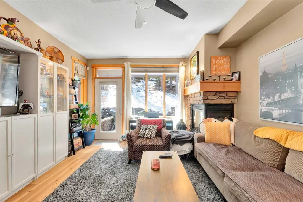 107 Armstrong Place, #612