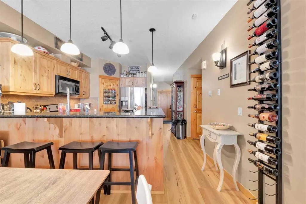 107 Armstrong Place, #612