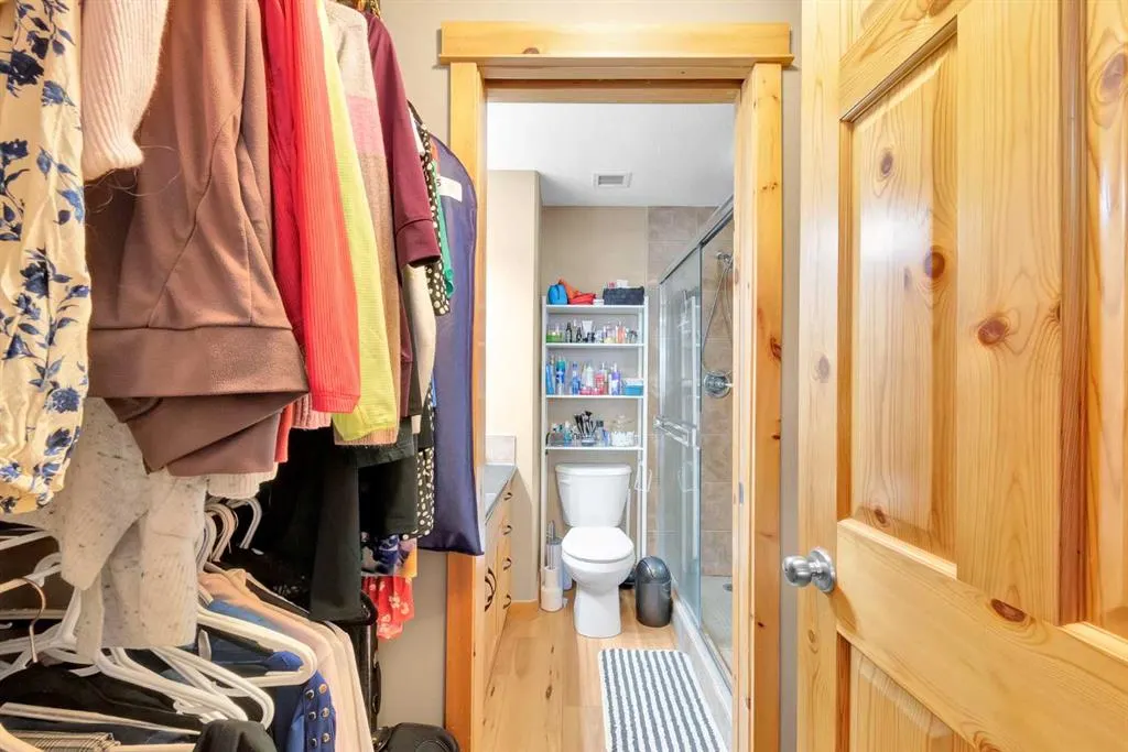 107 Armstrong Place, #612