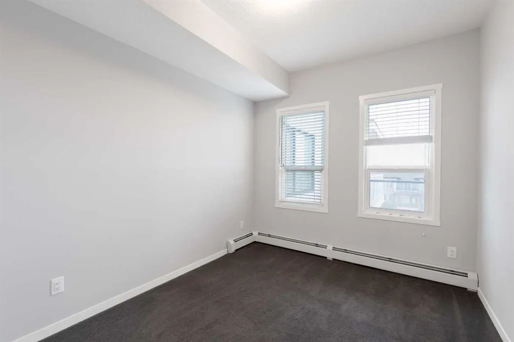 4350 Seton Drive SE, #401