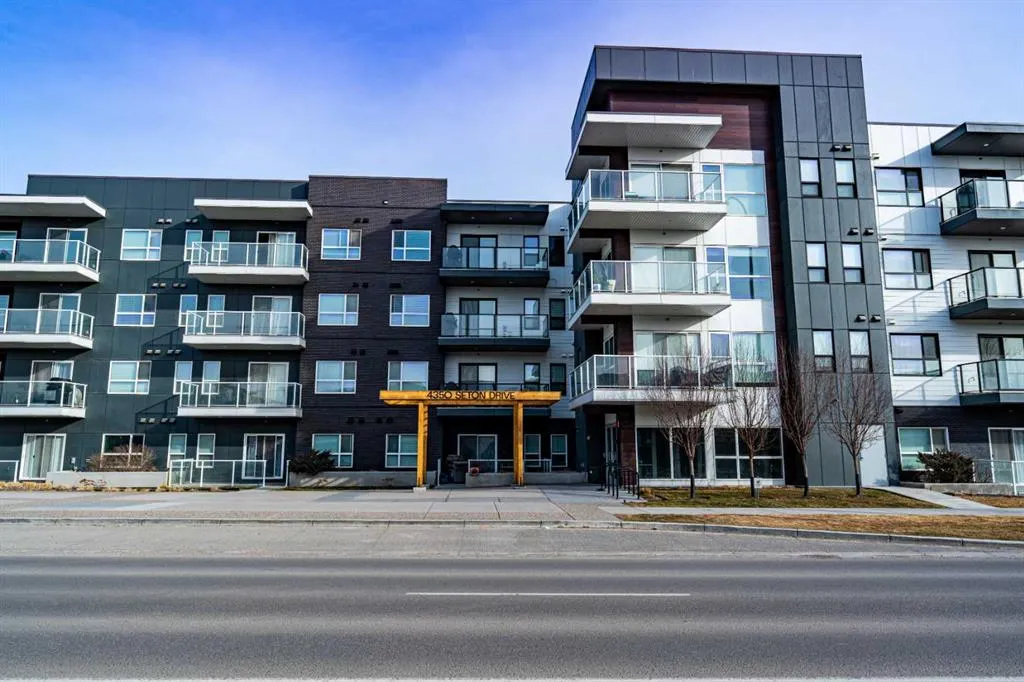4350 Seton Drive SE, #401