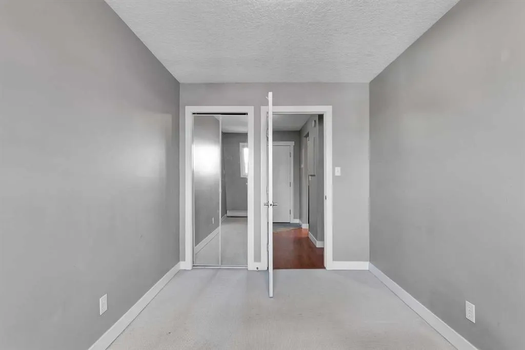931 2 Avenue NW, #302
