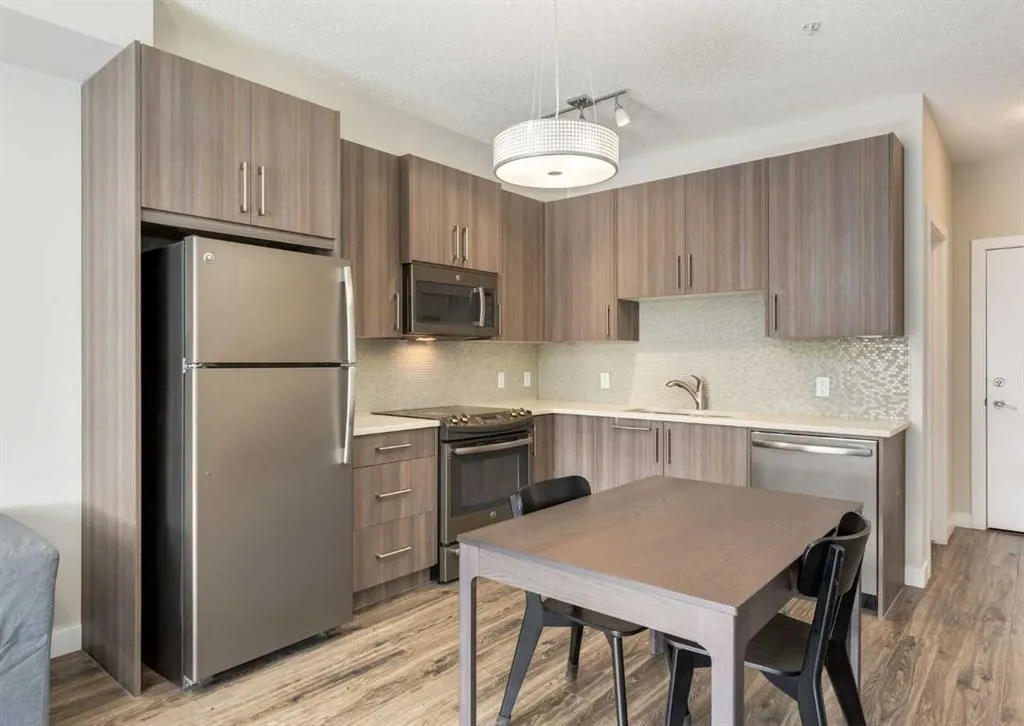 12 Sage Hill Terrace NW, #209