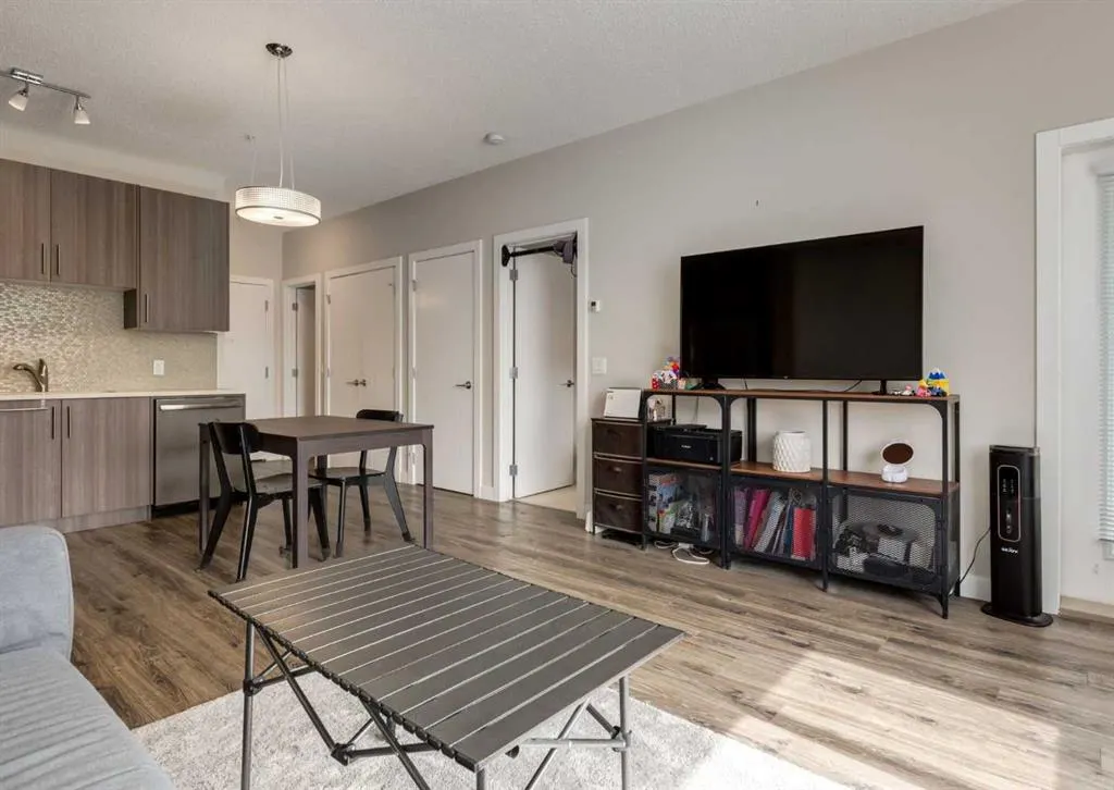 12 Sage Hill Terrace NW, #209