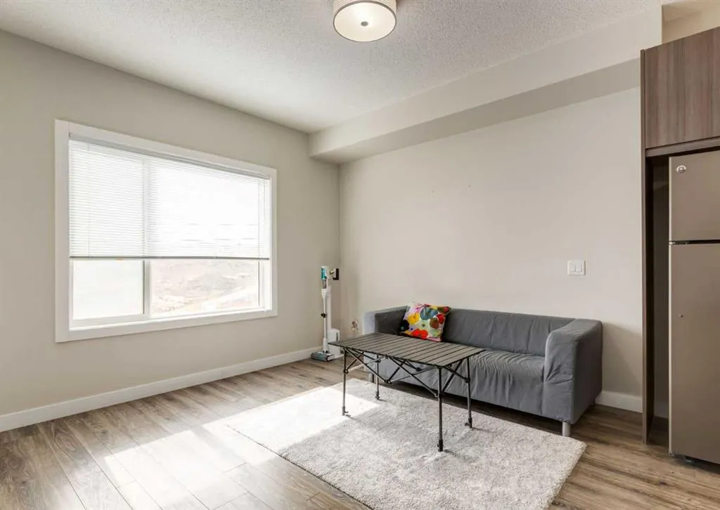 12 Sage Hill Terrace NW, #209