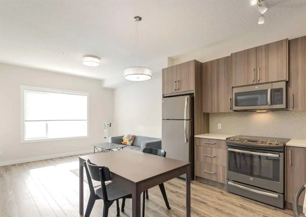 12 Sage Hill Terrace NW, #209