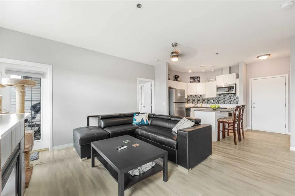 1000 Applevillage Court SE, #207