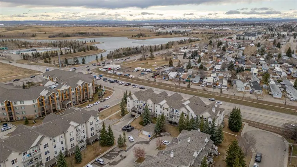 1000 Applevillage Court SE, #207
