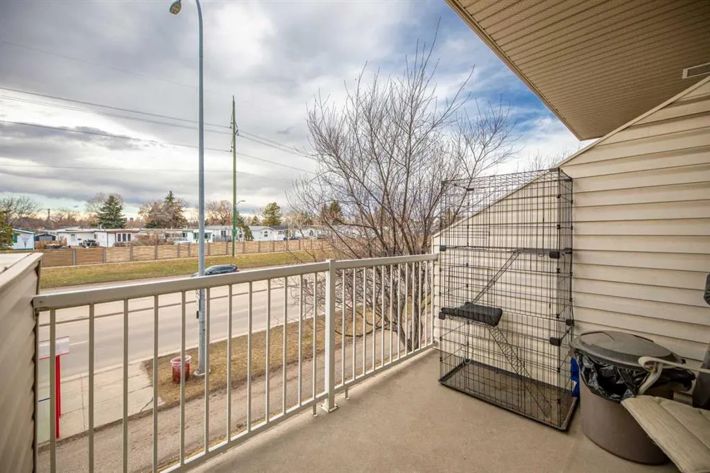 1000 Applevillage Court SE, #207