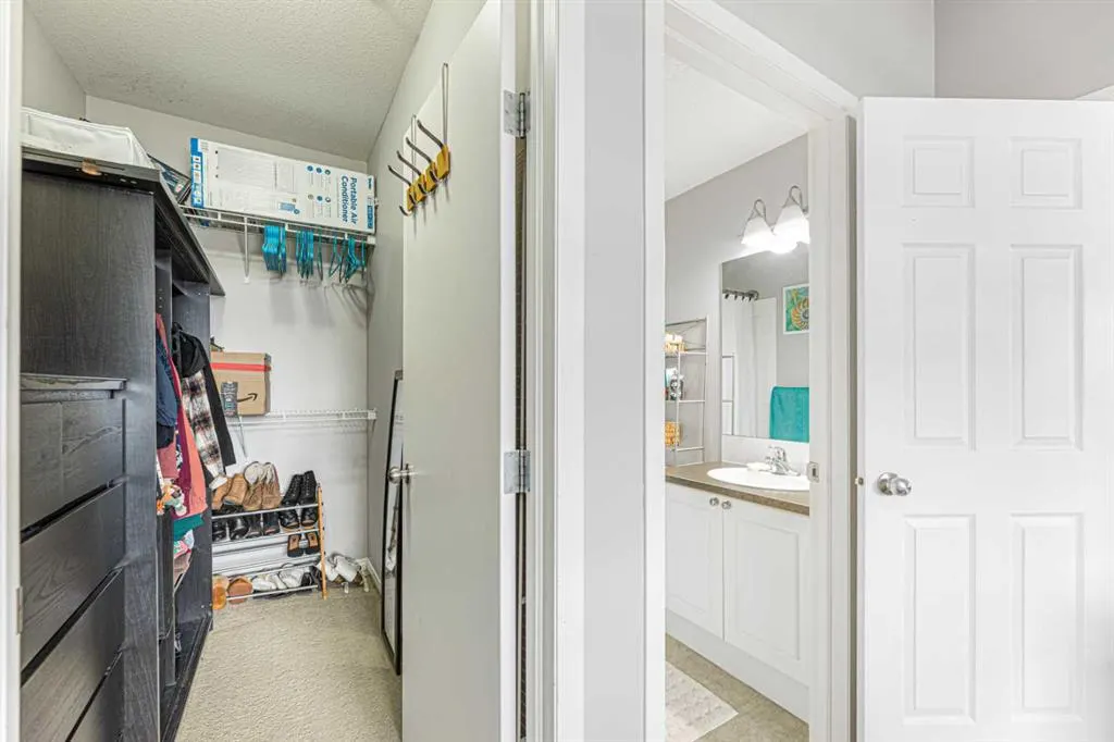 1000 Applevillage Court SE, #207