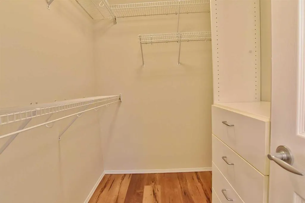 133 Panamount Court NW