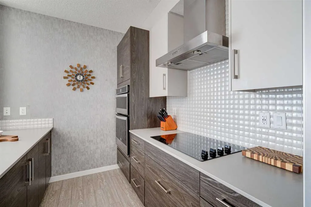 122 Mahogany Centre SE, #401