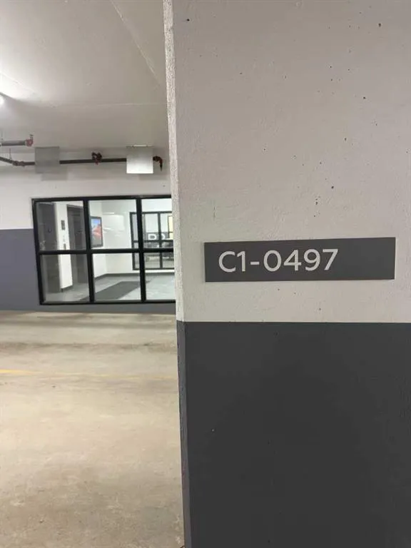 122 Mahogany Centre SE, #401