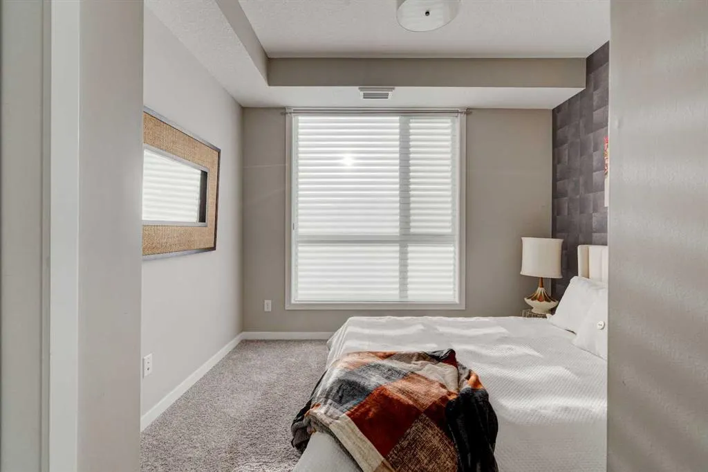 122 Mahogany Centre SE, #401