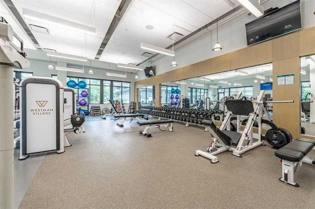 122 Mahogany Centre SE, #401