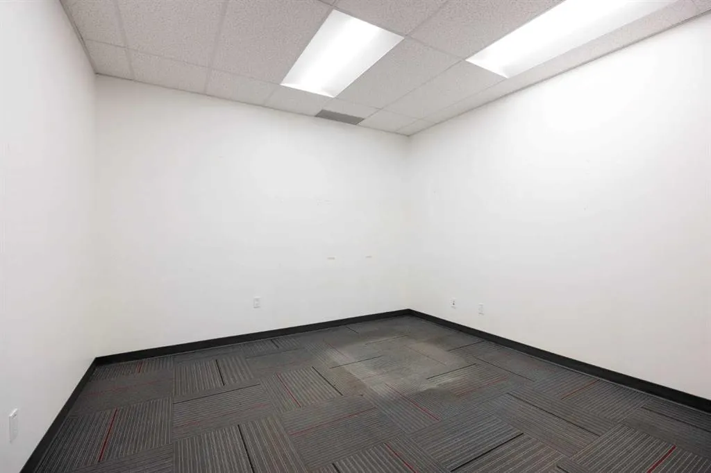 101 Signal Road, #33