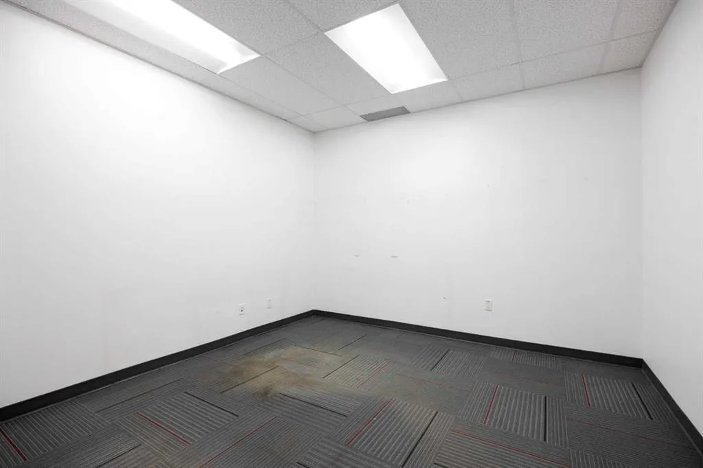 101 Signal Road, #33