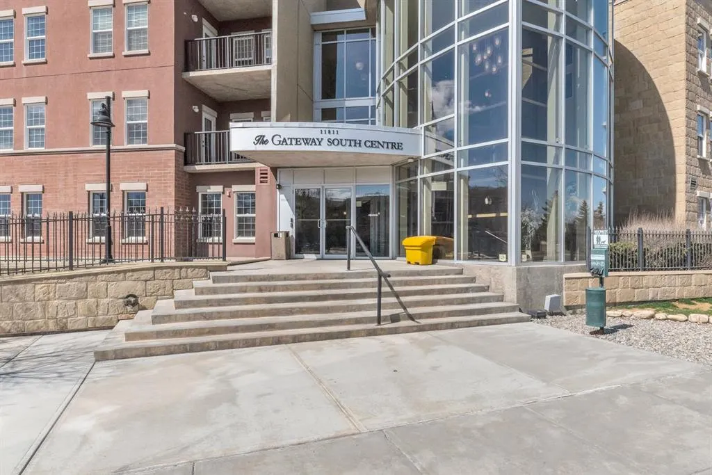 11811 Lake Fraser Drive SE, #2616