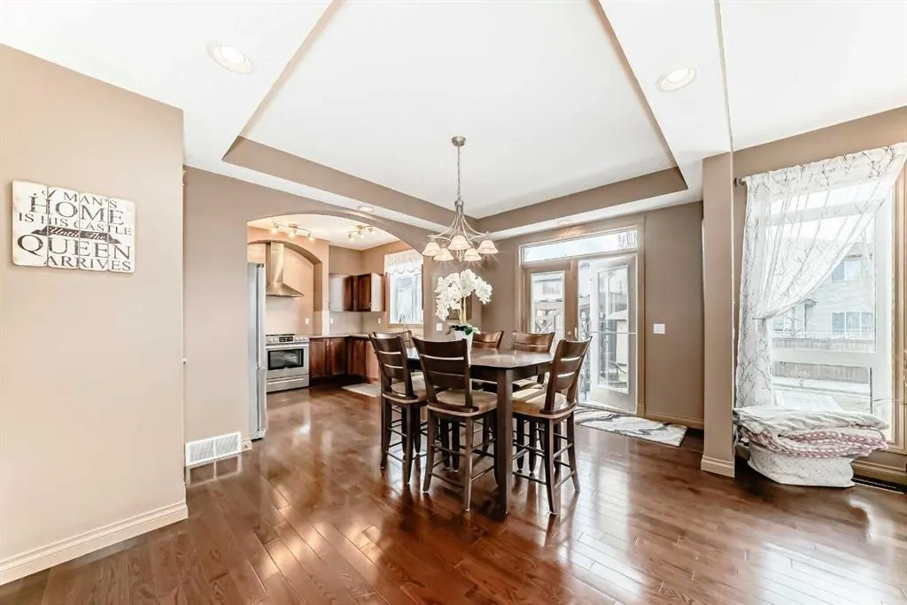 102 West Creek Mews