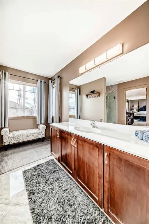102 West Creek Mews