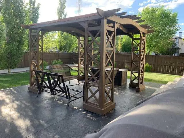 102 West Creek Mews