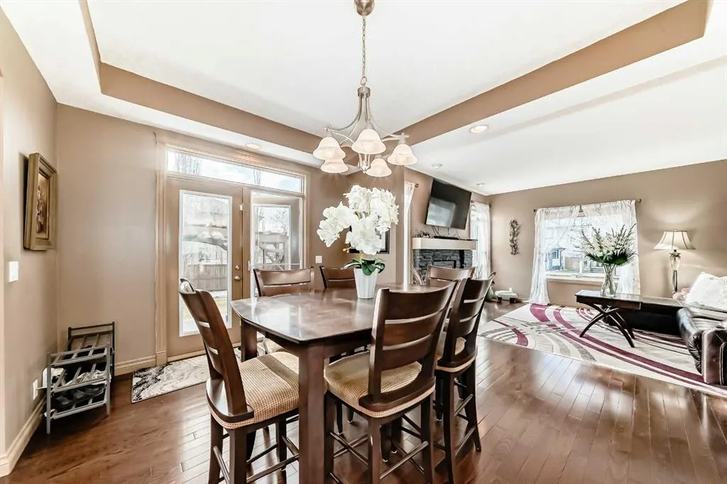 102 West Creek Mews