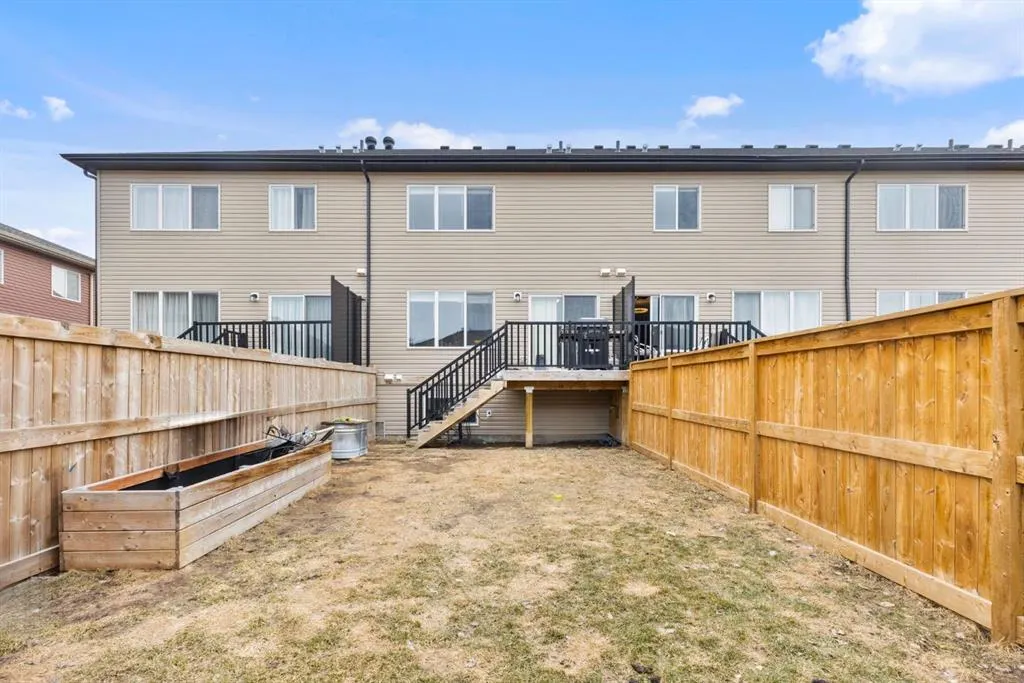234 Hillcrest Square