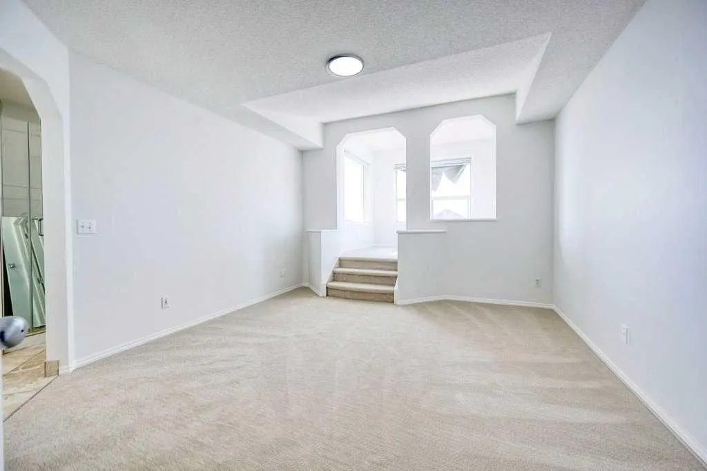 140 Arbour Butte Road NW