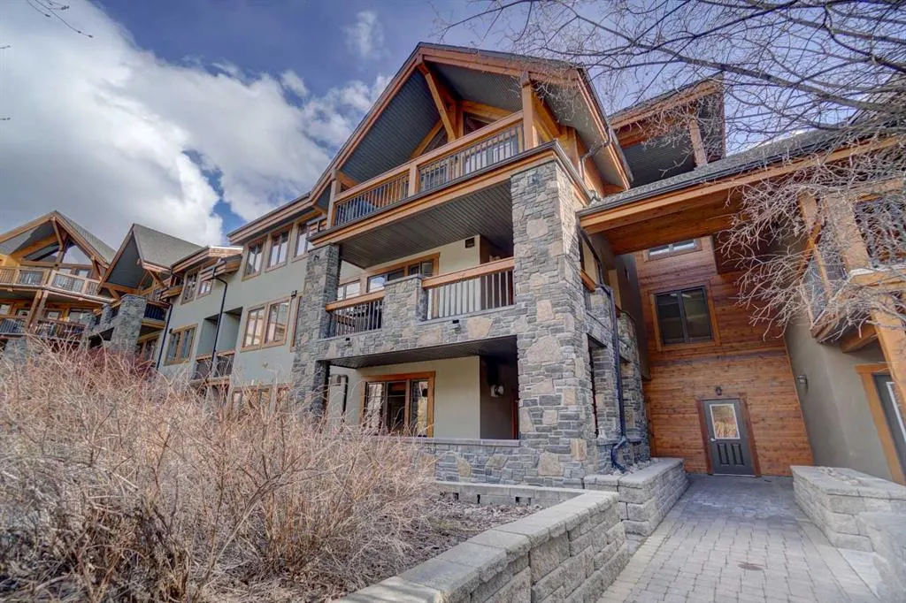 505 Spring Creek Drive, #111