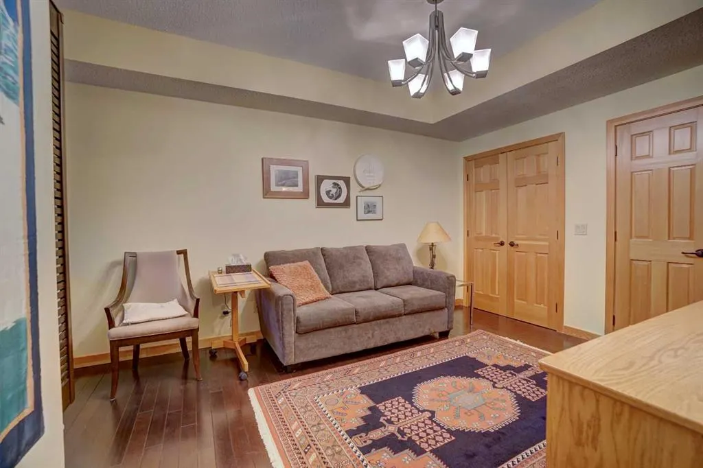 505 Spring Creek Drive, #111