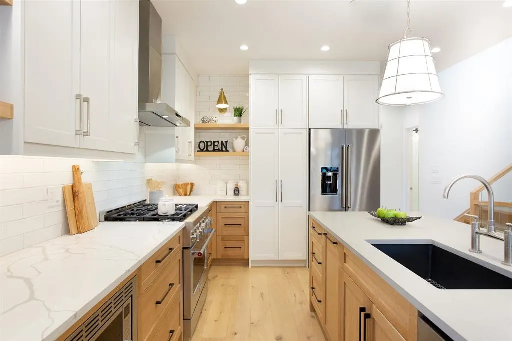 617 4th Street, #1 (NE)