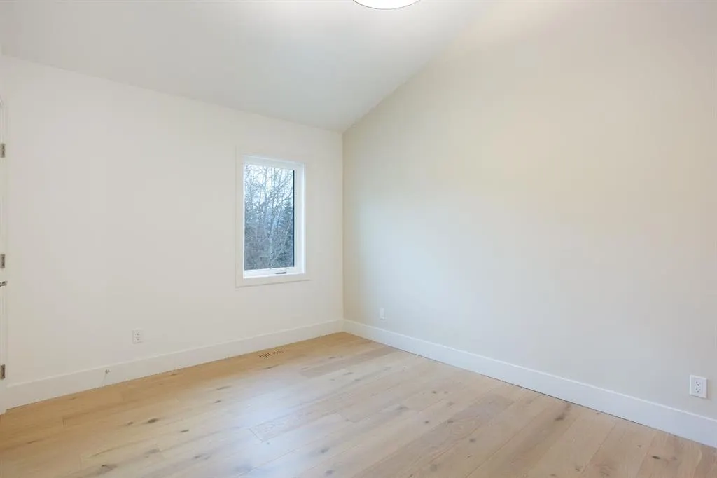 617 4th Street, #1 (NE)