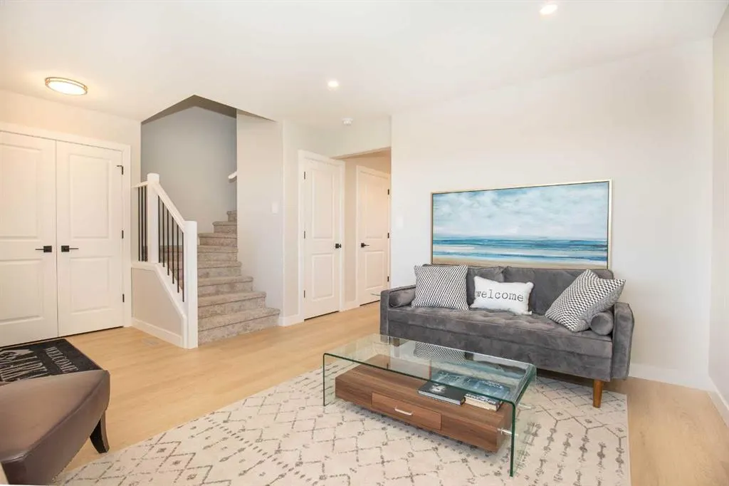 234 Halifax Close